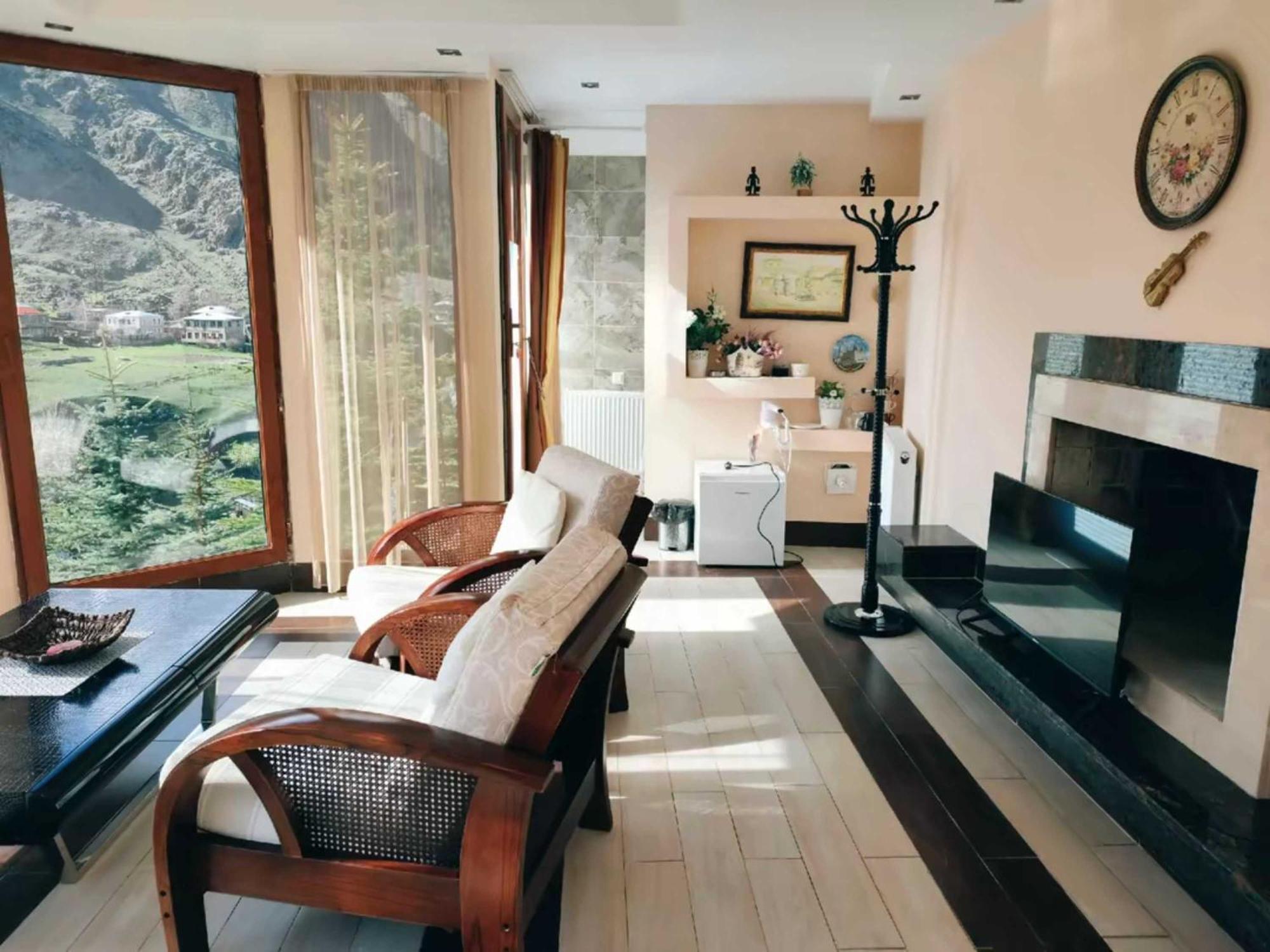 Vardisubani Villa 卡兹贝吉 外观 照片